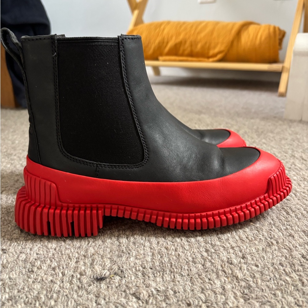 Black and Red Women's Size 36 Camper Lightweight Chelsea Boots